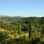 Borgo Bottaia מלון דירות