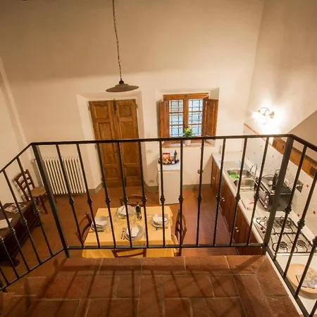 Borgo Bottaia Aparthotel 2*