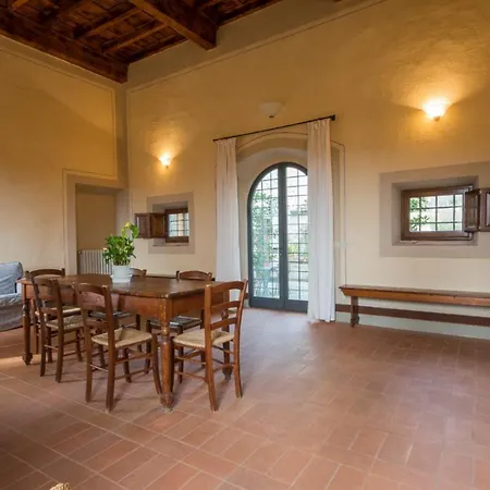 Borgo Bottaia 2*