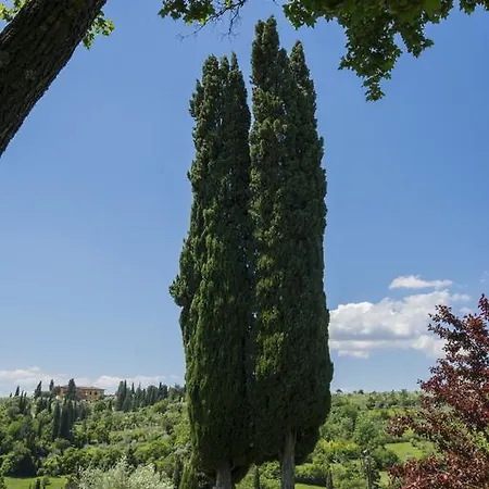 Borgo Bottaia Aparthotel 2*