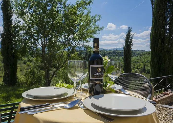 Borgo Bottaia 아파트호텔 그라시나